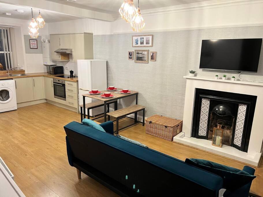 Harris Apartment Монтроз Экстерьер фото